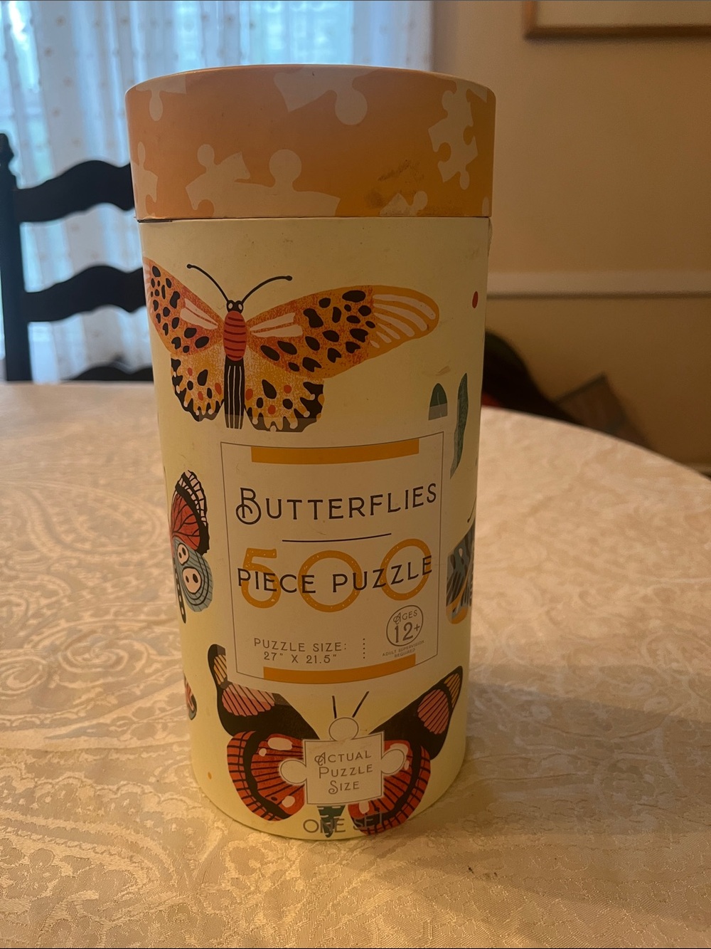 Butterflies 500-Piece Puzzle Cylinder – Yellow Butterfly Design